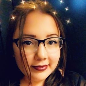 Meet your Posher, Daphne